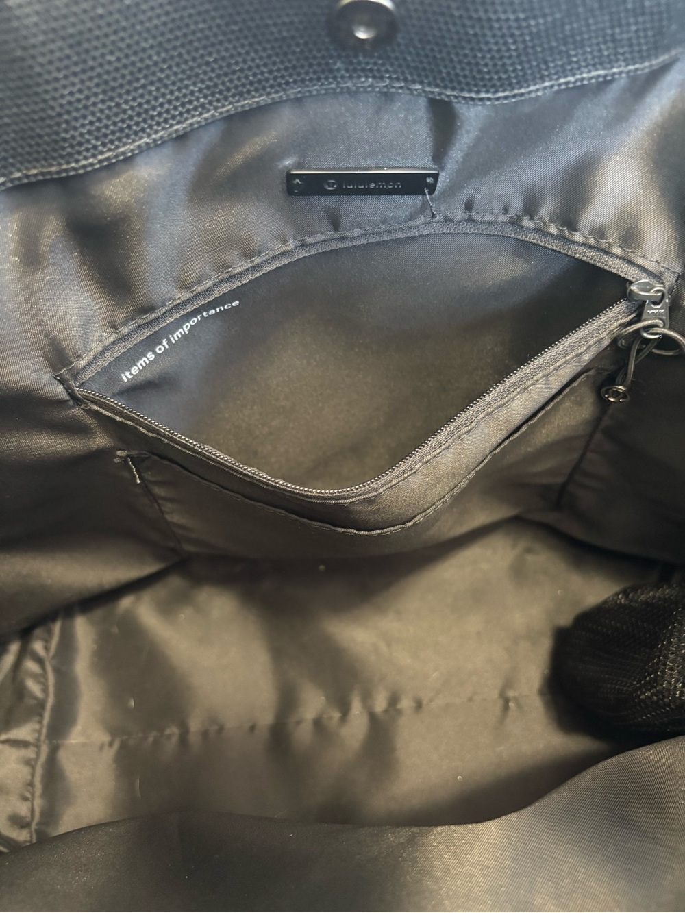 Lululemon bag bundle - Picture 4 of 10